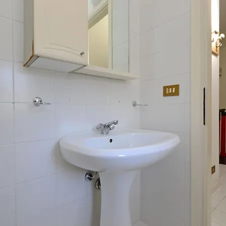 Parco Hemingway-4 By Interhome